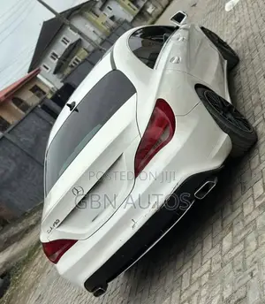 Mercedes-Benz CLA-Class CLA 250 4MATIC Sedan 2015 White
