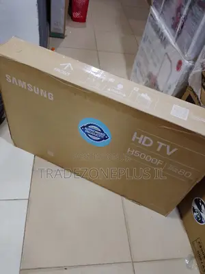 A Versatile Samsung 32-Inch Television for Home