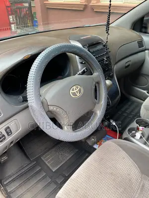 Toyota Sienna LE 2008 Gray