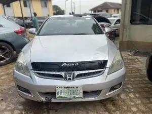 Honda Accord 2007 Silver