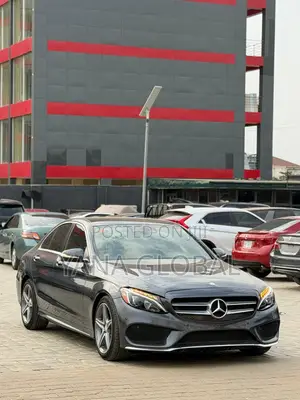 Mercedes-Benz C300 2015 Gray