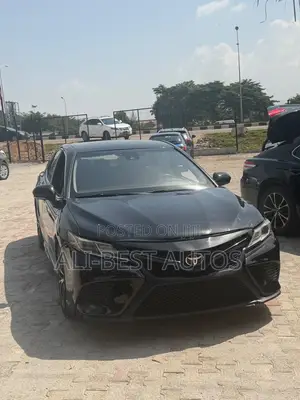 Toyota Camry 2018 Black