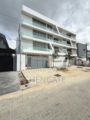 2bdrm Apartment in Lekki for sale
