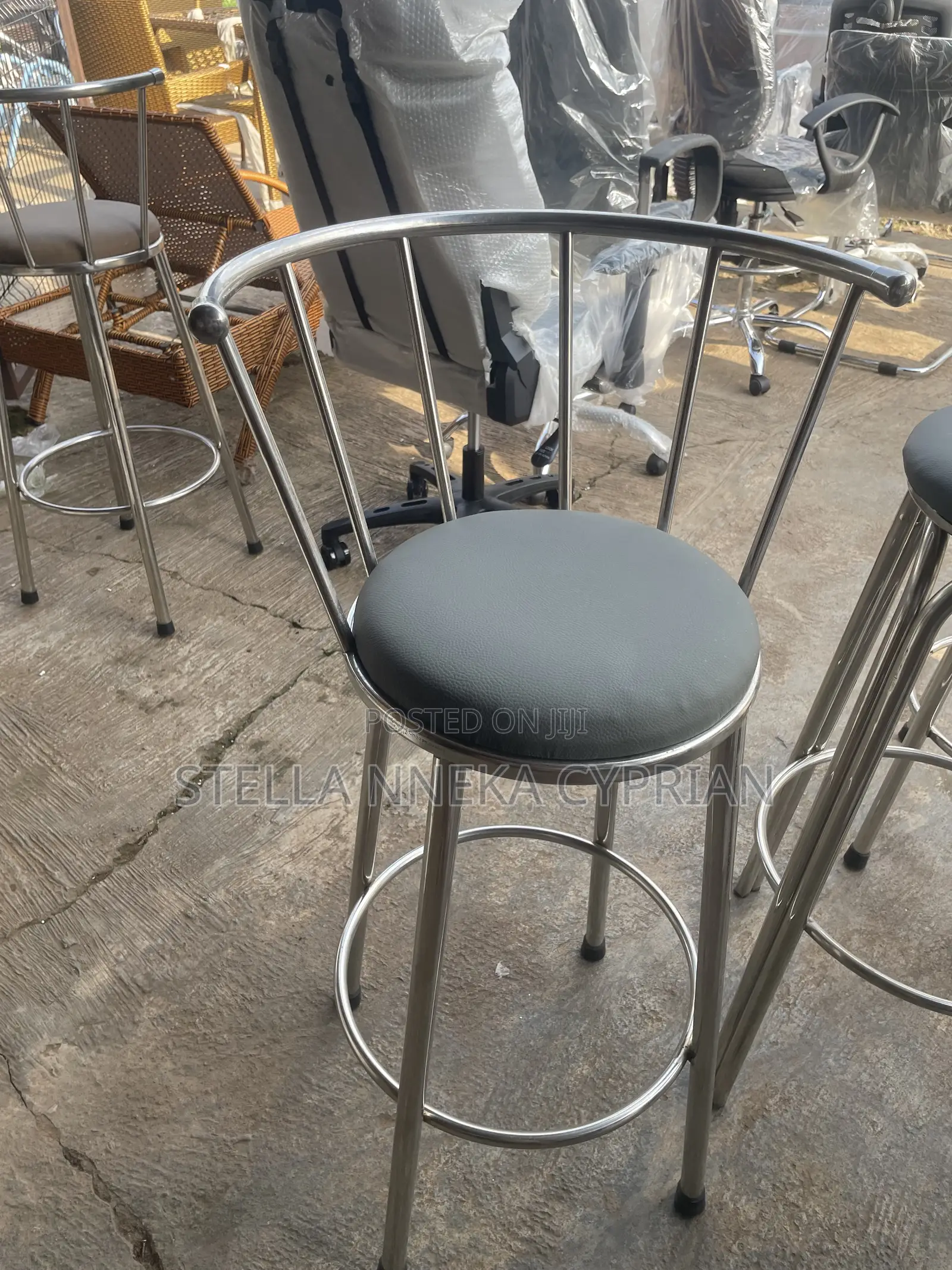 High Bar Chair