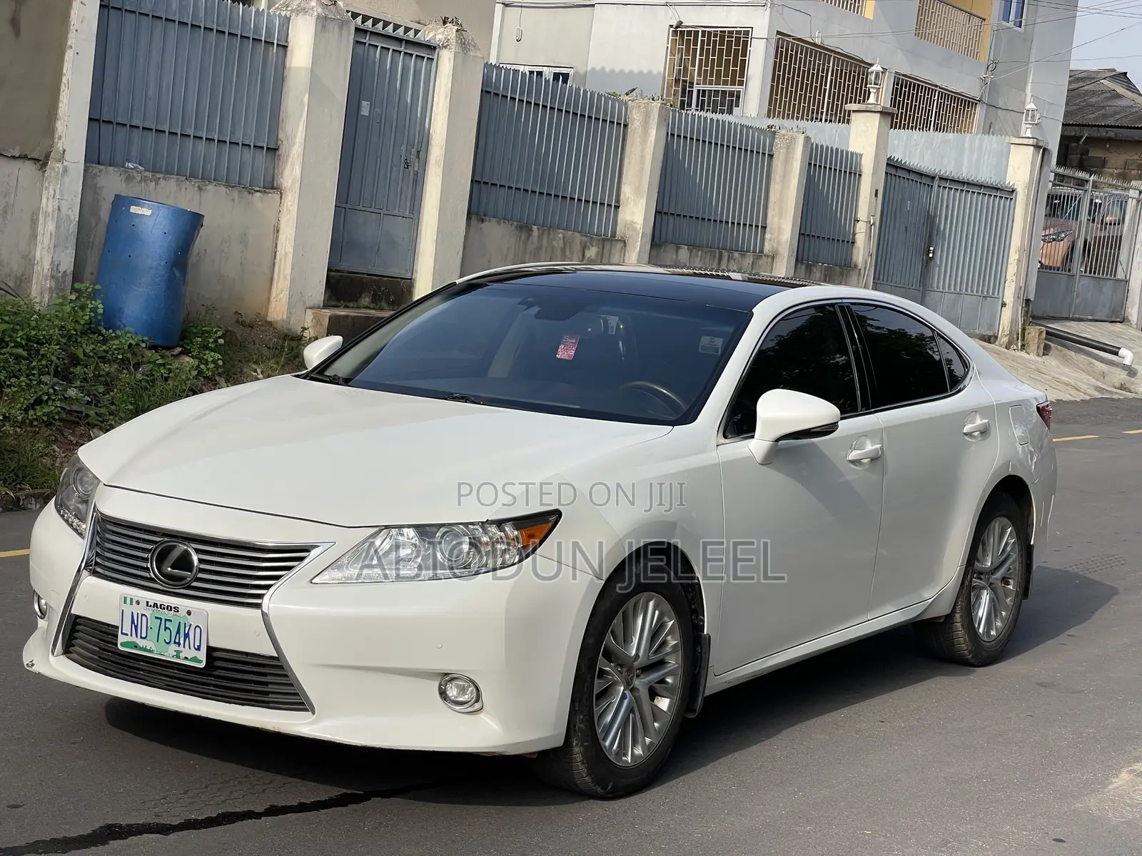 Lexus ES 2015 White