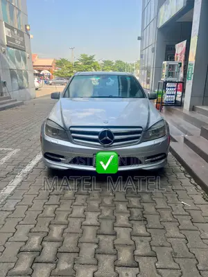 Mercedes-Benz C350 C350 BlueEFFICIENCY RWD 2011 Silver