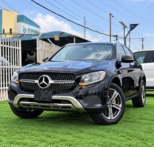 Mercedes-Benz GLC-Class 2016 Black