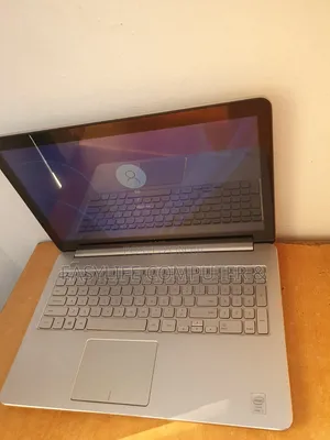 Laptop Dell 8GB Intel Core i7 HDD 1T