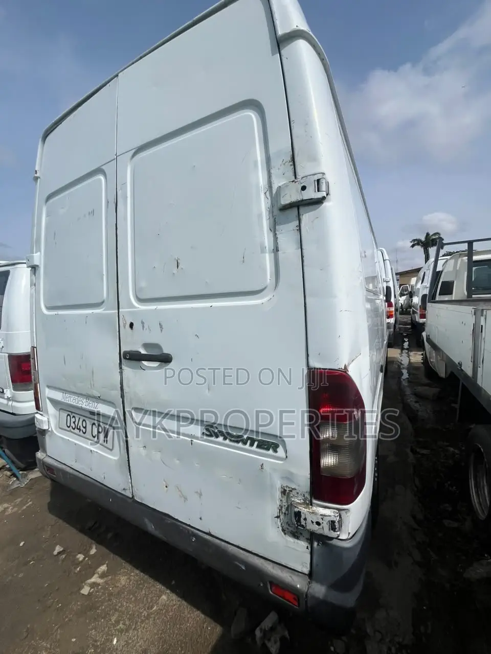 Mercedes-Benz Sprinter 2005 White