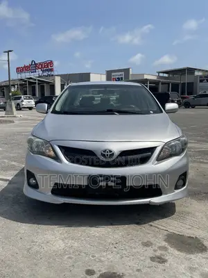 Toyota Corolla 2009 Silver