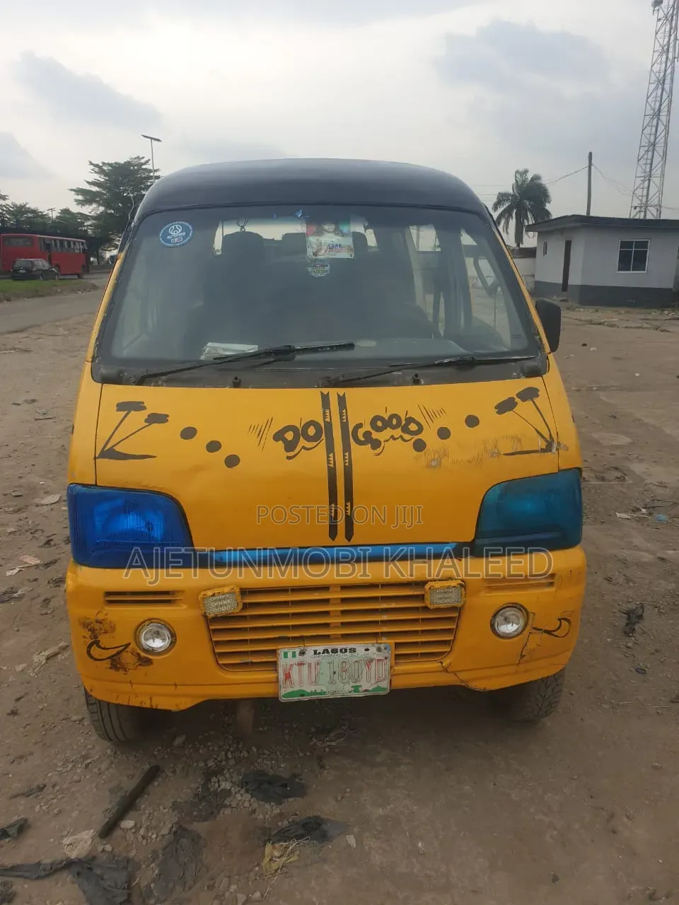 Suzuki APV Minibus 2010 Yellow