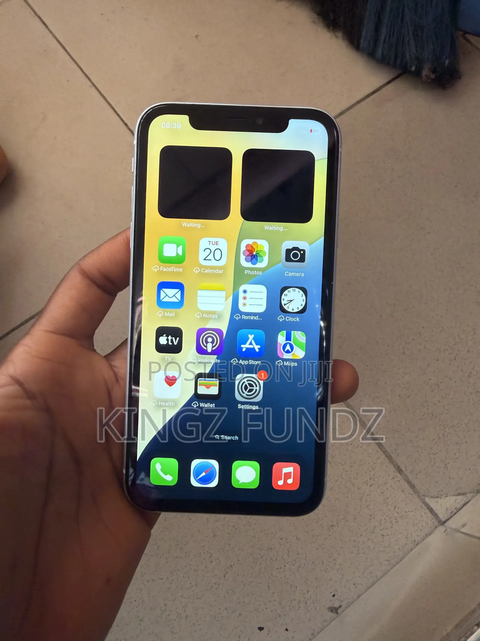 Apple iPhone XR 64 GB White