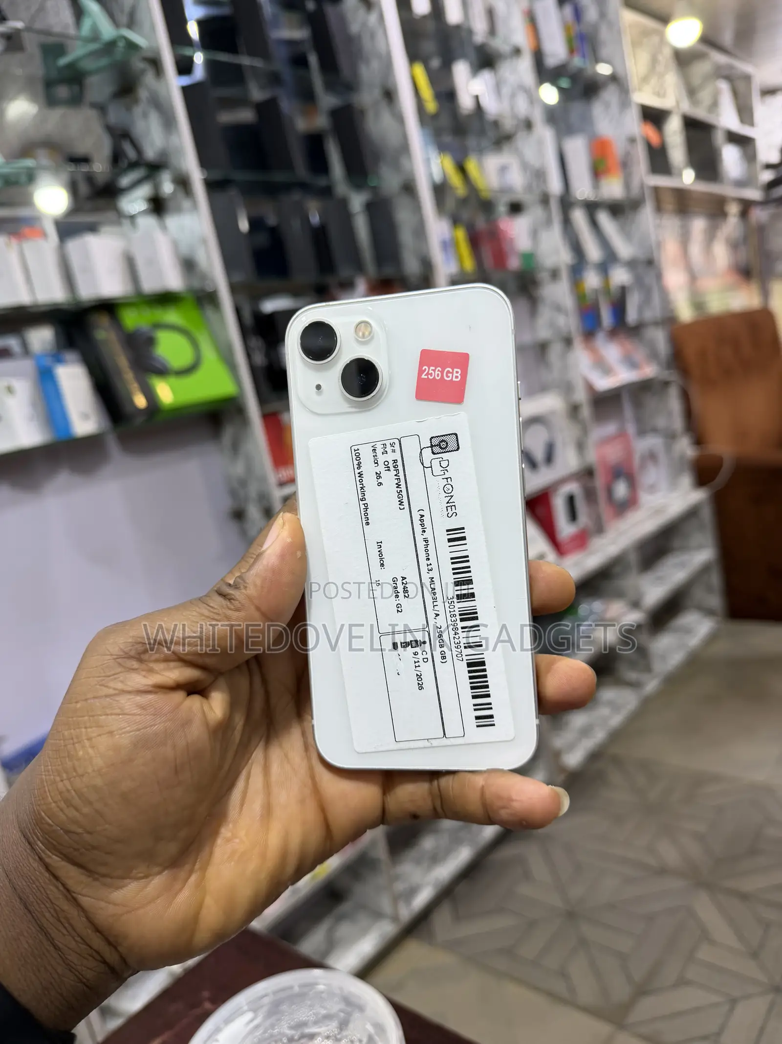 Apple iPhone 13 256 GB White
