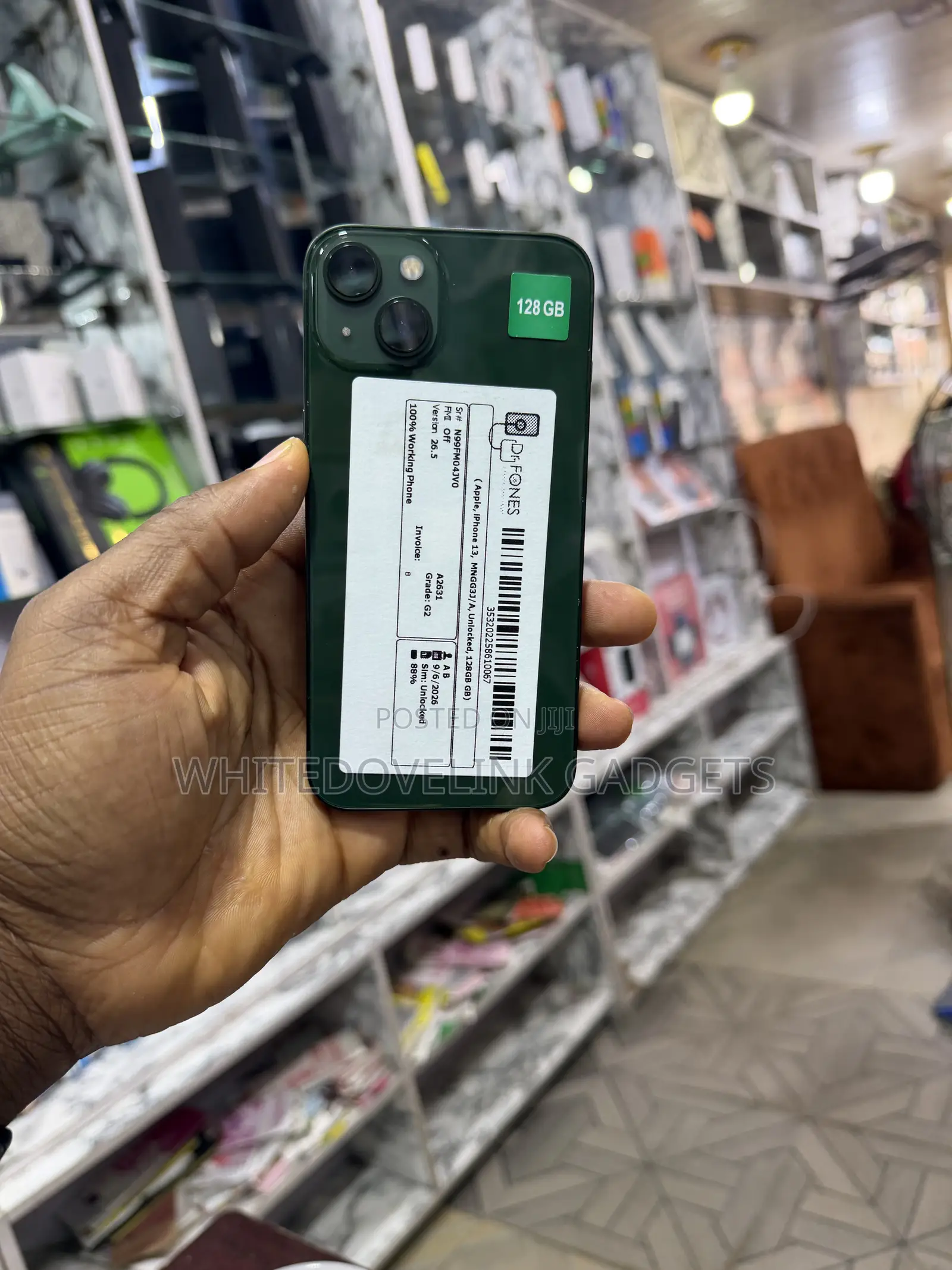 Apple iPhone 13 128 GB Green