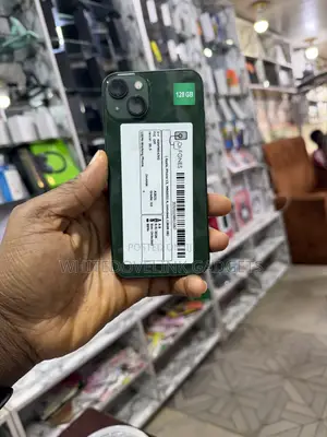 Apple iPhone 13 128 GB Green