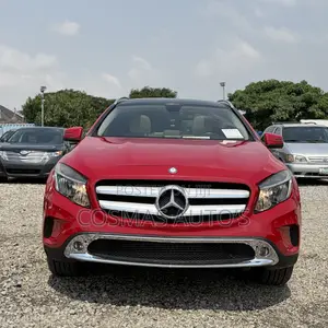 Mercedes-Benz GLA 250 2016 Red