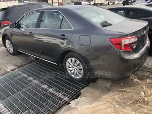 Toyota Camry 2013 Gray
