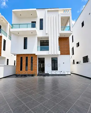5bdrm Duplex in Osapa london for sale