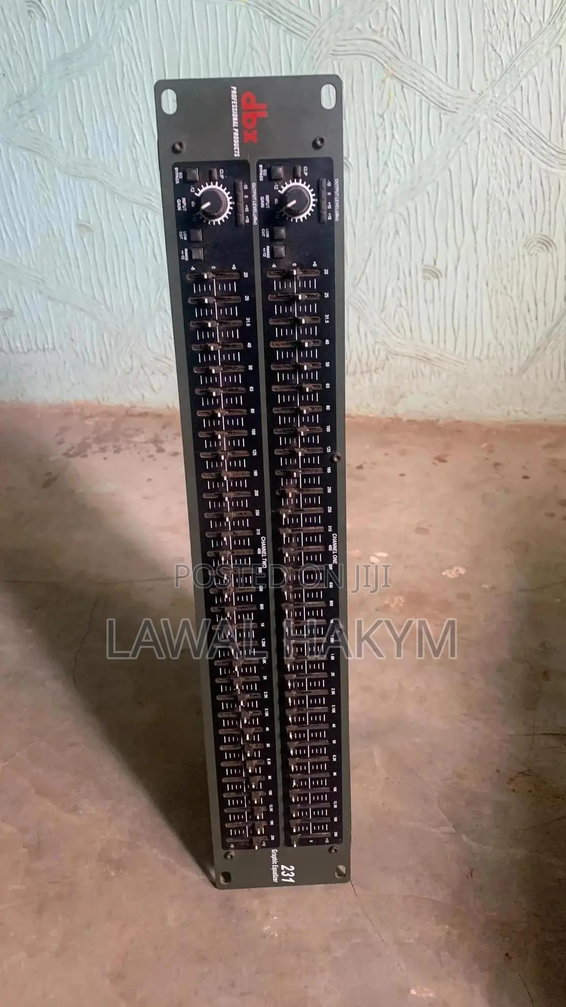 DBX Graphics Equalizer