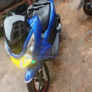 Honda 2013 Blue