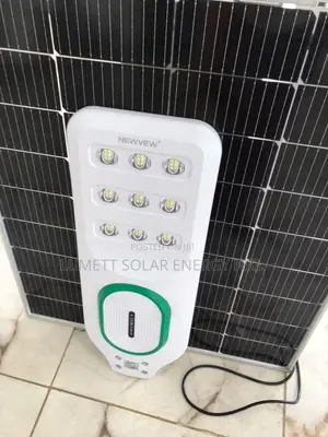 NEWVEW 300W Solar Street Light for Residential and Commercial Use