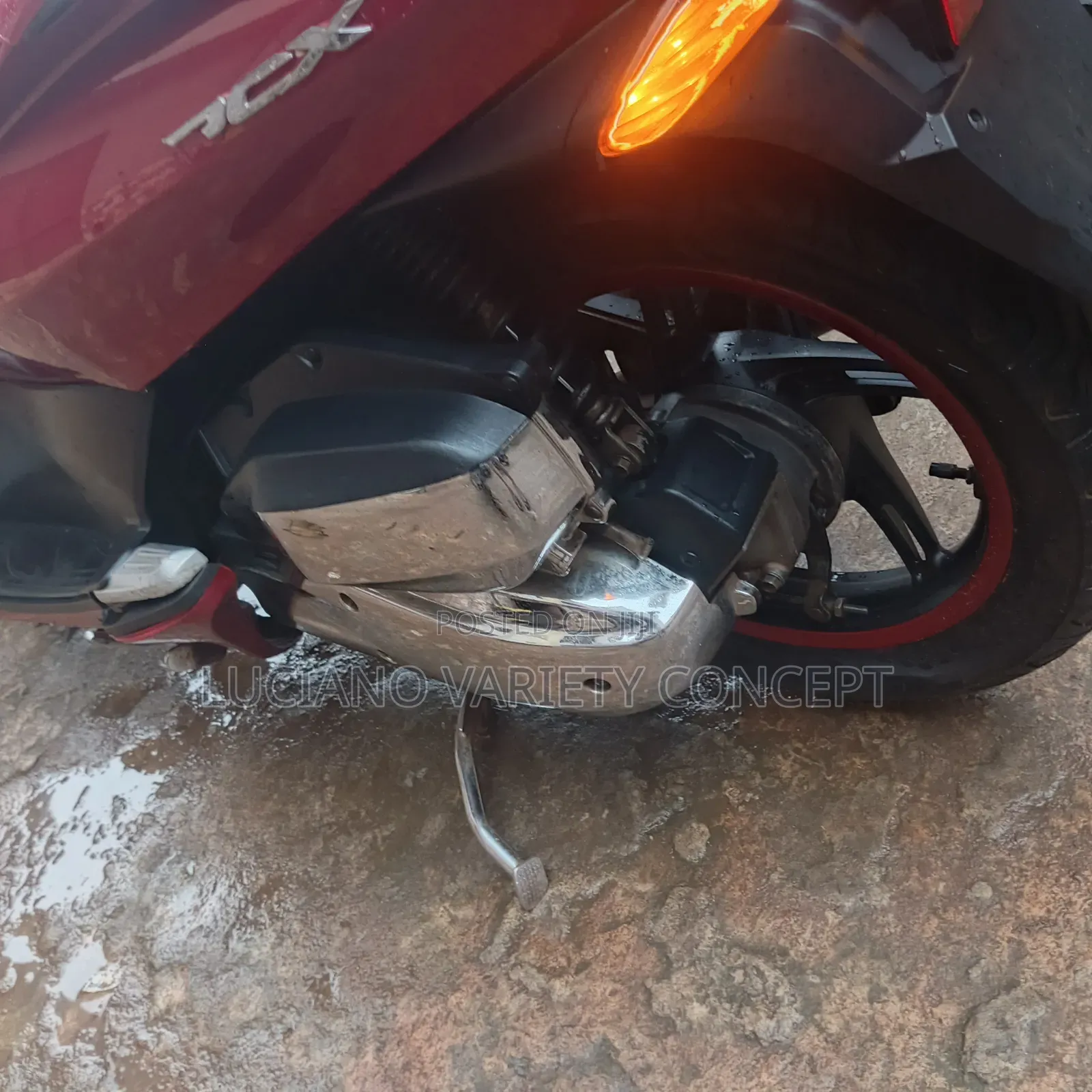 Honda 2013 Red