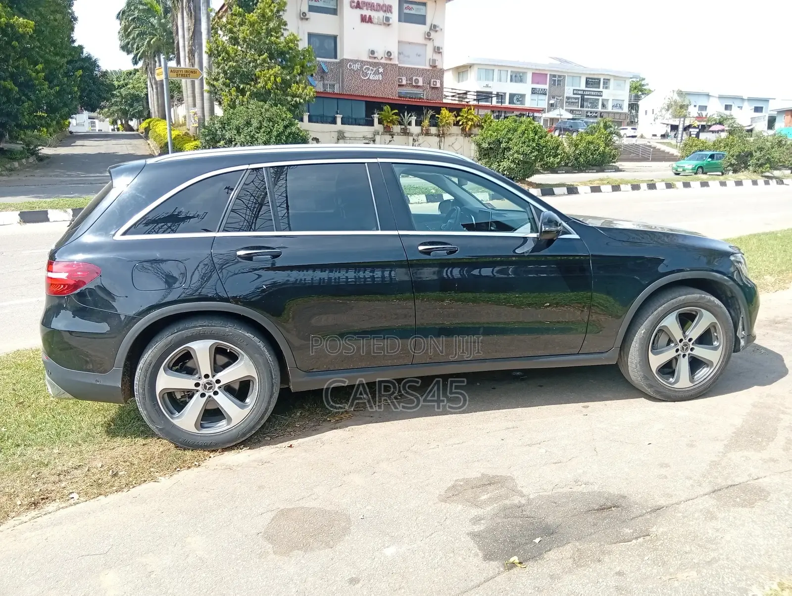 Mercedes-Benz GLC-Class 2019 Black