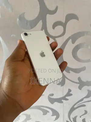 Apple iPhone SE (2022) 64 GB White