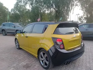 Chevrolet Spark 1LT 4dr Hatchback (1.2L 4cyl 5M) 2014 Yellow