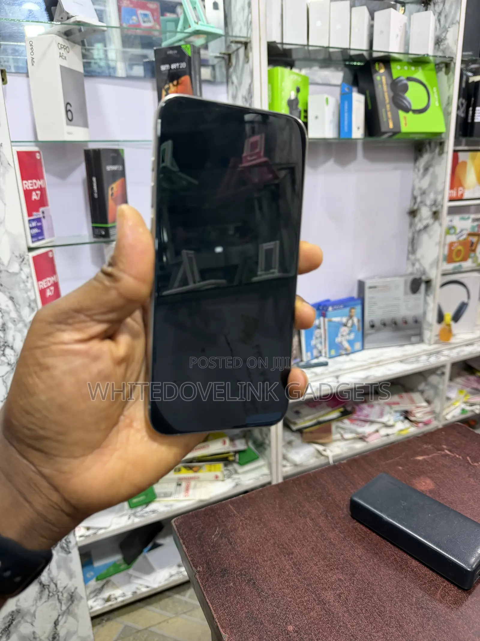 Apple iPhone 13 128 GB Pink