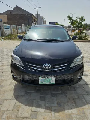 Toyota Corolla 2011 Black