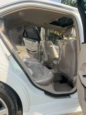 Mercedes-Benz E350 2016 White