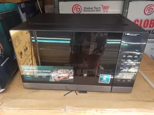 Hisense Microwave & Grill 42L 1500W (HMMG4211DSVG)