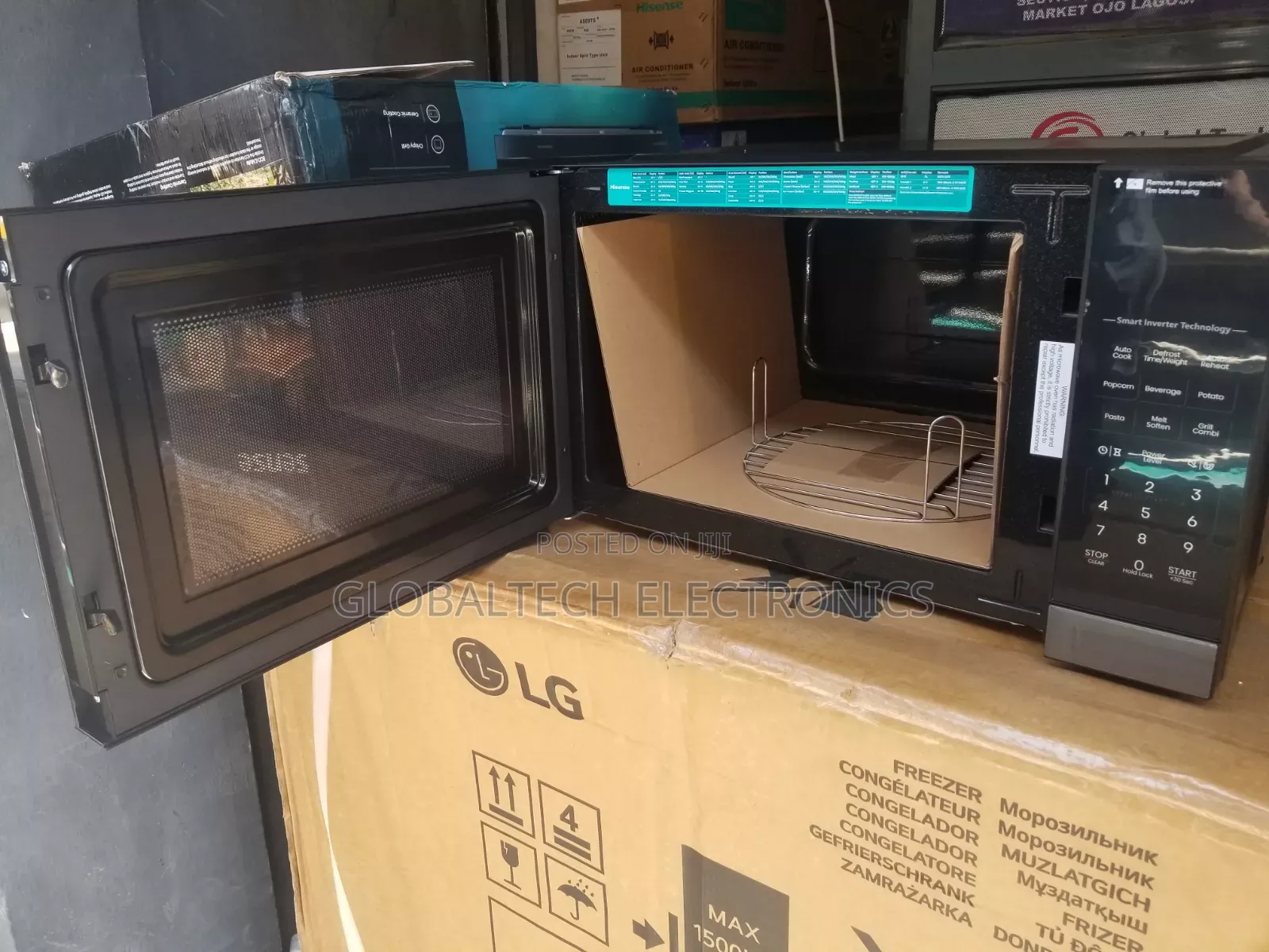 Hisense Microwave & Grill 42L 1500W (HMMG4211DSVG)