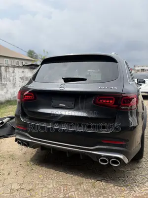Mercedes-Benz GLC-Class 2022 Brown