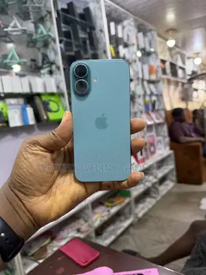 Apple iPhone 16 128 GB Blue