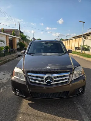 Mercedes-Benz GLK-Class 2011 Gray