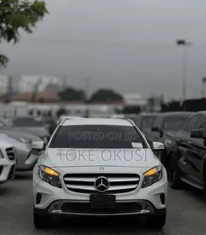 Mercedes-Benz GLA 250 2016 White