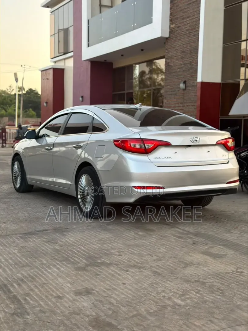 Hyundai Sonata 2017 Silver