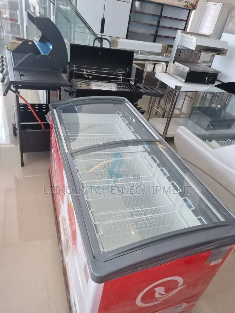 Supermarkets Island Freezer