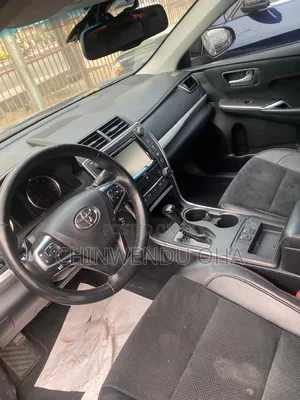 Toyota Camry 2016 Black