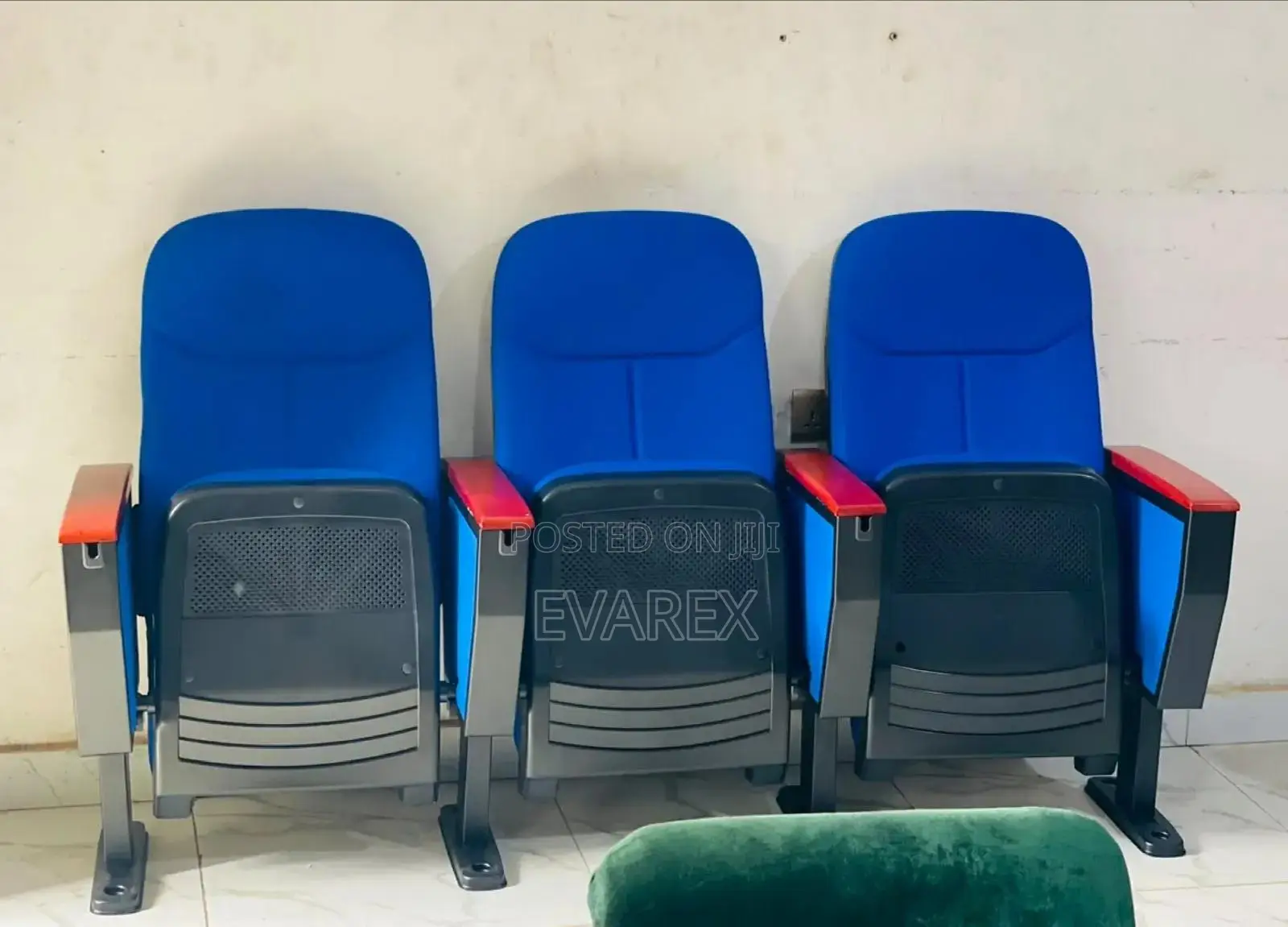 Foldable Stadium Chair