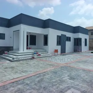 3bdrm Bungalow in Jericho for sale
