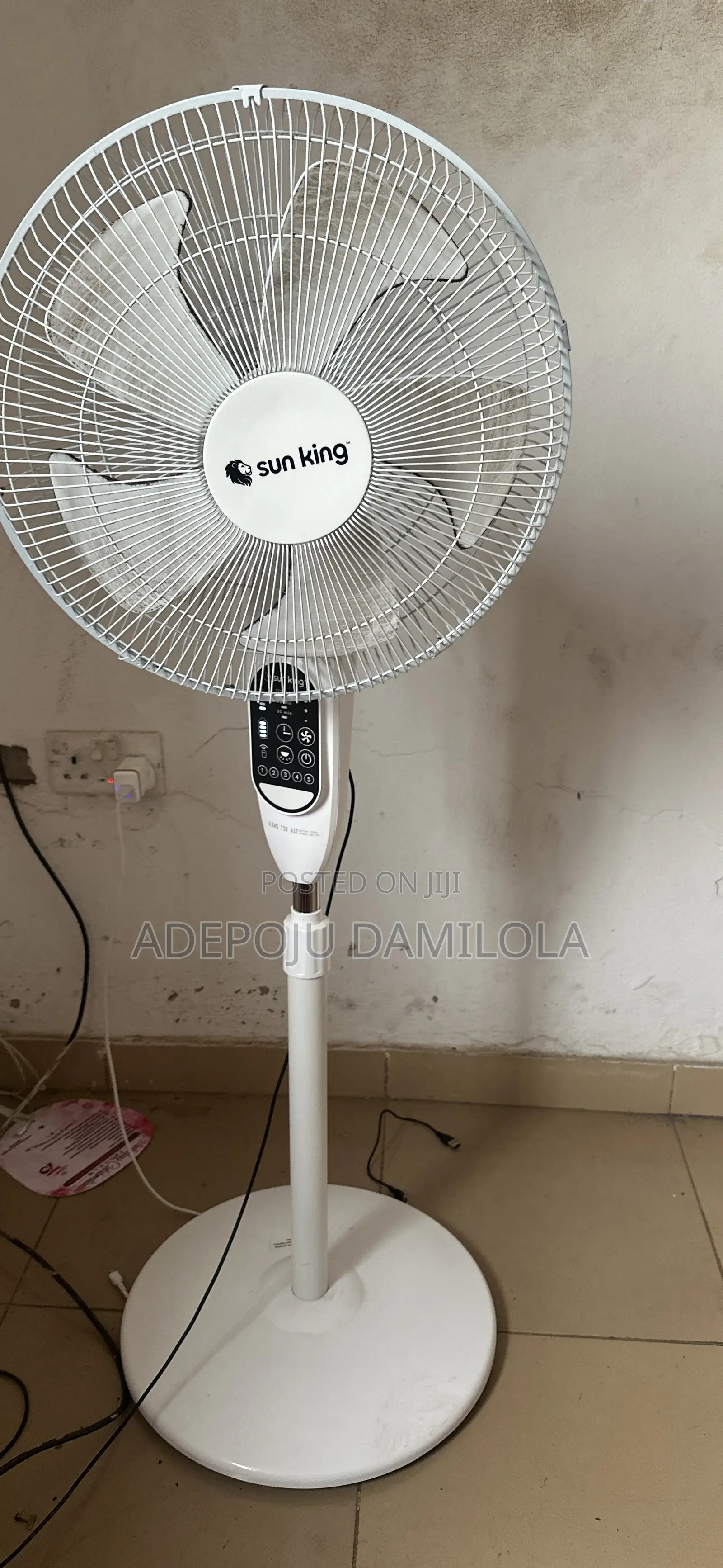 Sun King Solar Fan - 2 Months Used - With Panel & Remote - Ikorodu