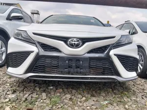 Toyota Camry XSE 2023 White