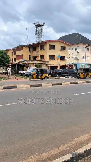 3bdrm Block of Flats in Agbani Road,Enugu. for sale