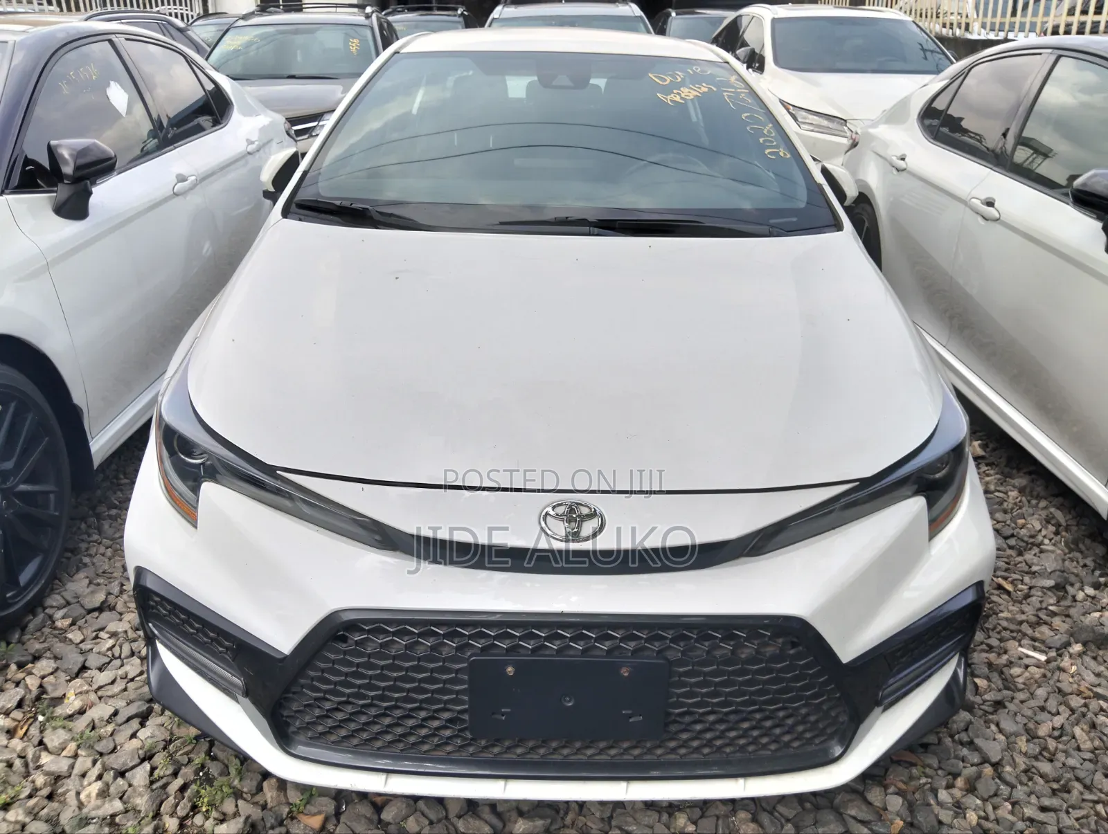 Toyota Corolla SE 2022 White