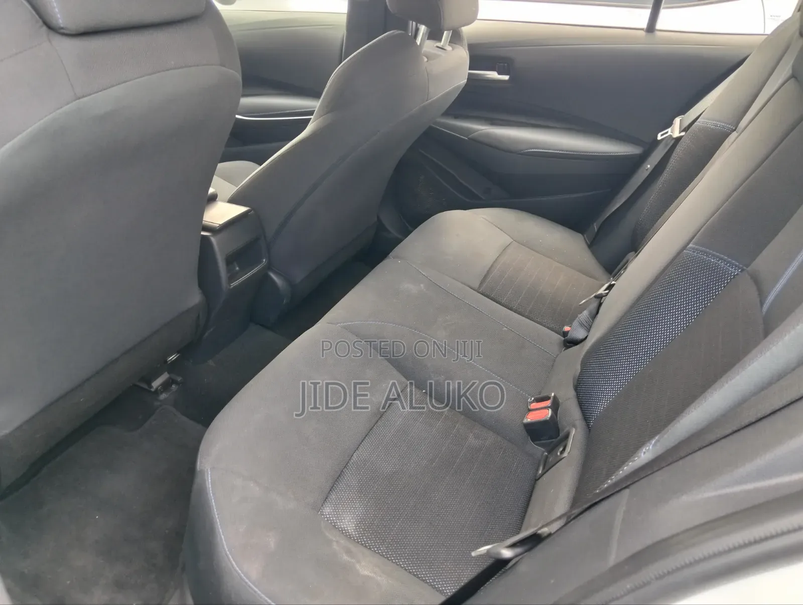 Toyota Corolla SE 2022 White