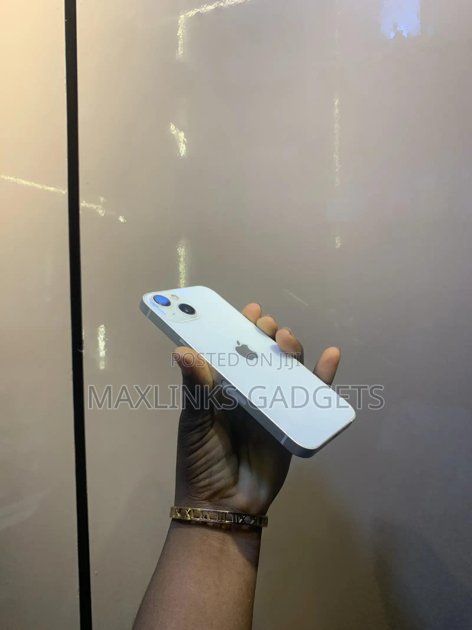 Apple iPhone 13 256 GB White