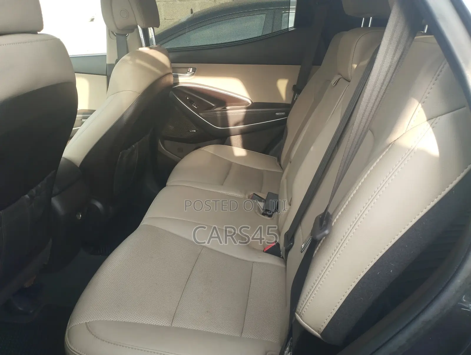 Hyundai Santa Fe 2017 Gray